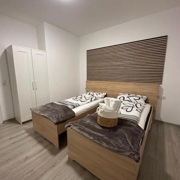 Kleine Wohnung, hotel din Karlstadt