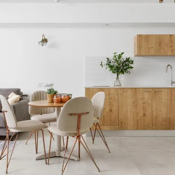 דירה משפחתית מעוצבת ליד הים - By Edomlux, hotel u gradu Eliat