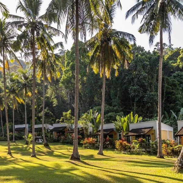 Phukhaolak Resort, hotel v destinaci Khao Lak