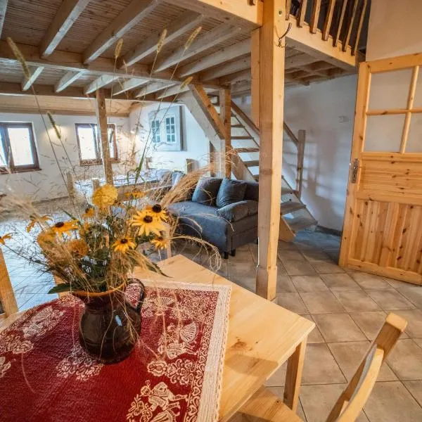 Vinný sklep Kovárna - Nad Presovnou, hotel v destinaci Rohatec