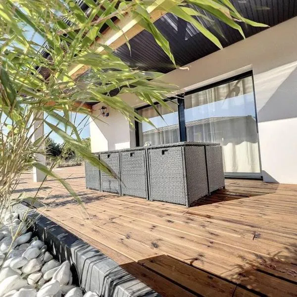 Well’Home Bali - Superbe villa au Nord de Toulouse, hotel v destinaci Mirepoix-sur-Tarn