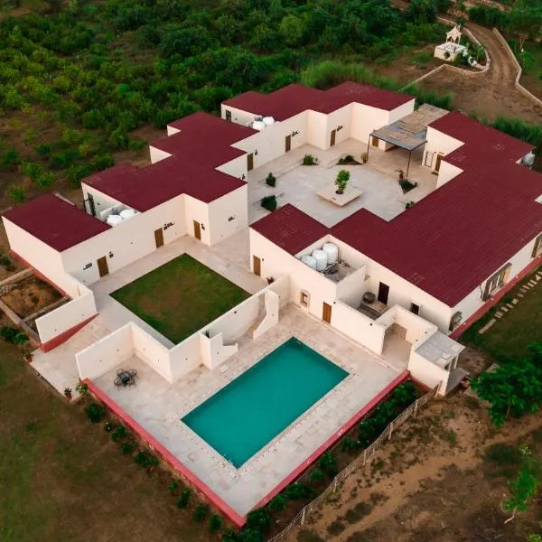 Tehla에 위치한 호텔 Guldaar Sariska - A luxury Forest Resort