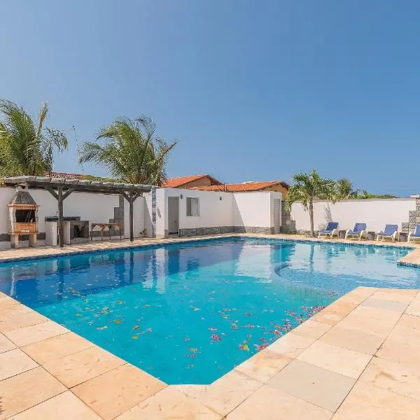 Casa Com Piscina em Porto das Dunas by Carpediem, hotel en Fortaleza