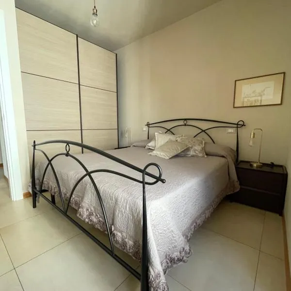 Casa Vacanze al Castello L' Aquila, hotel en LʼAquila
