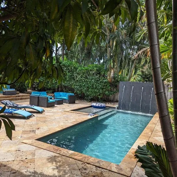 #1 Fort Lauderdale House - Heated Salt Water Pool - Private Oasis-Updated Gorgeous 3BR 3BA - Las Olas, hotel v destinaci Fort Lauderdale