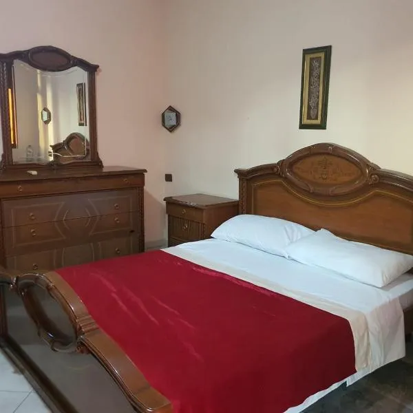 Hotel W Bush Square, hotel en Fushë-Krujë