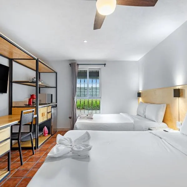 Hacienda Santa Barbara by Homi Rent, hotel u gradu El Jacal