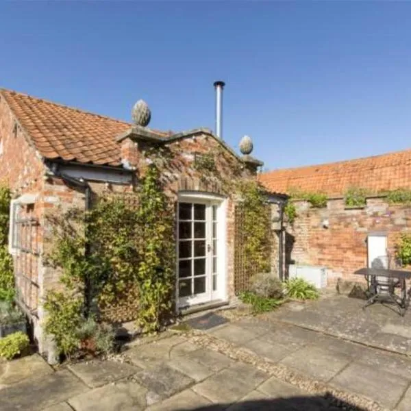 The Writer's Studio (stylish garden guesthouse), hotel in Folkingham