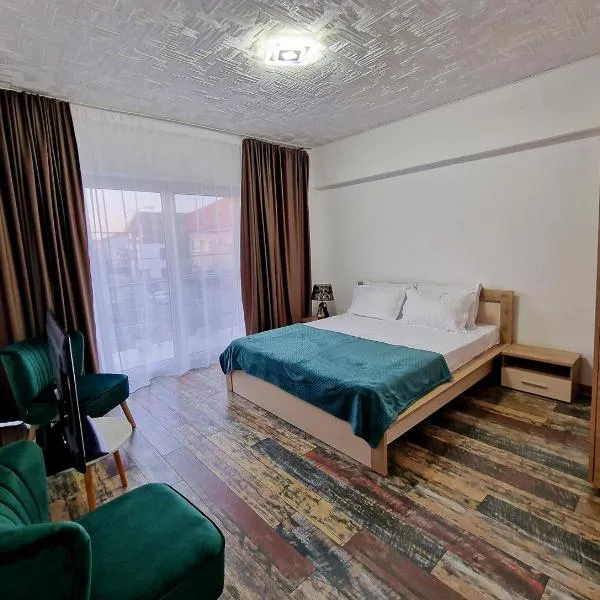5 Bedrooms Luxury Apartment Villa, hotel v Bukurešti
