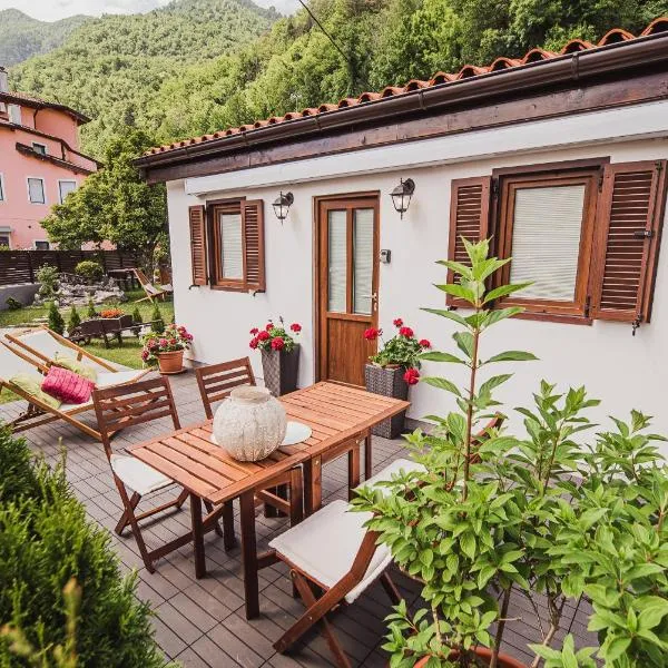 Studio Mobile Home Gotar, hotel in Kobarid