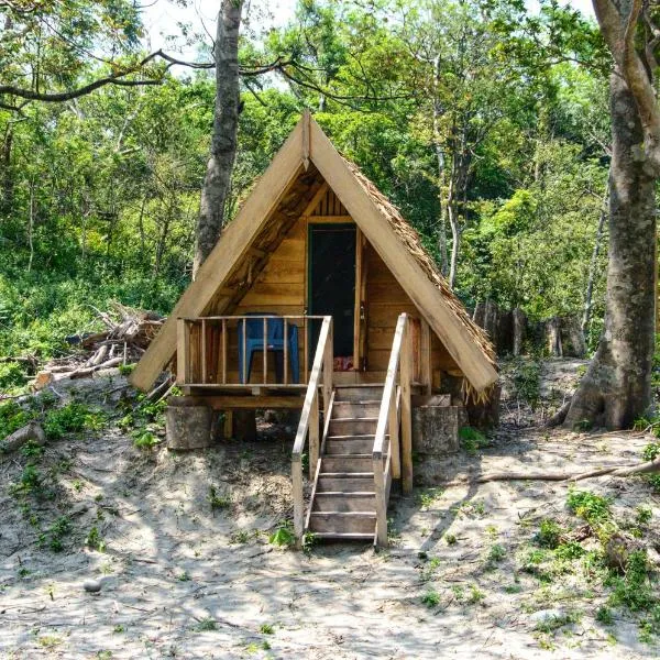 Beyond Brahmaputra & Eagles Nest, hotel v destinaci Brahmakund
