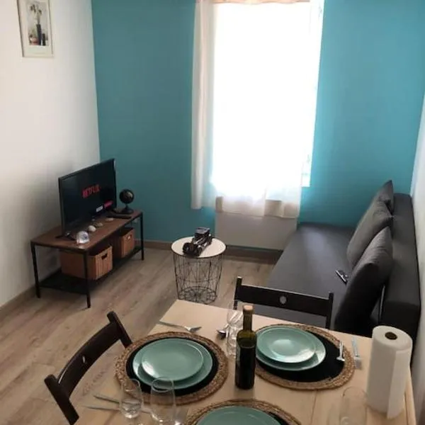 Superbe appartement meublé refait à neuf Tricastin, hotel v destinaci Pierrelatte