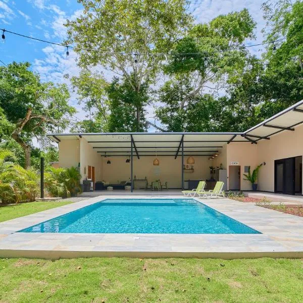LaLola Villa Privada, hotel v destinaci Cahuita