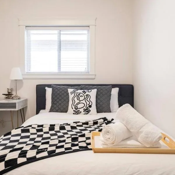Si & Daniel Home Near YVR Airport & Skytrain Separate Entry Free Parking, hotel v destinaci Richmond