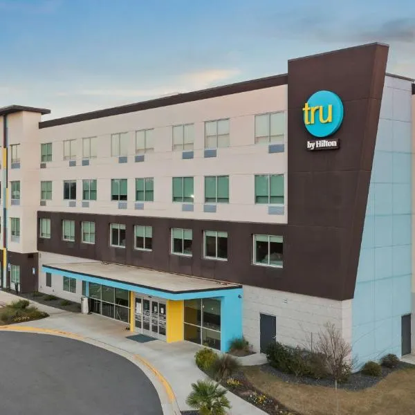 Tru By Hilton Greensboro Lake Oconee, Ga, hotel v destinaci Greensboro