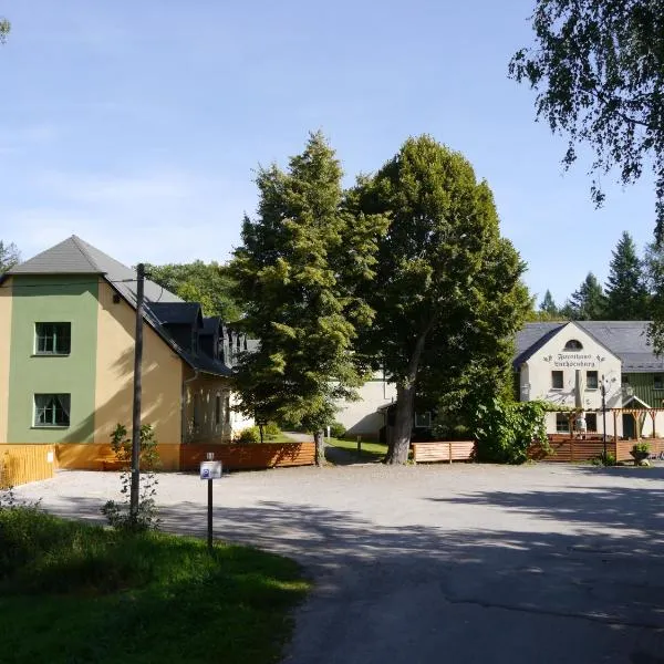 Forsthaus Luchsenburg, hotel em Panschwitz-Kuckau