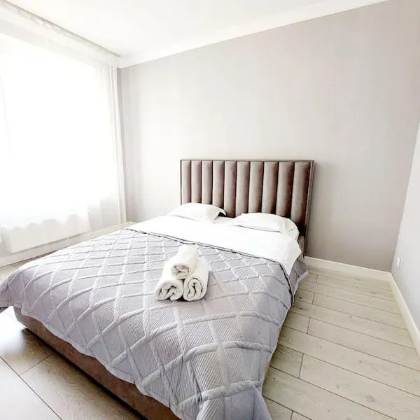 ЖК Only sun в 10 минутах от Аэропорта, hotel in Prigorodnyy