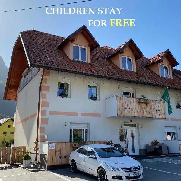 Aparthotel Pr' Jakapč', hotel v destinaci Mojstrana