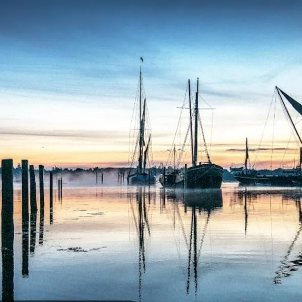 Modern 2bedroom House in Ipswich Suffolk, hotel in Ipswich