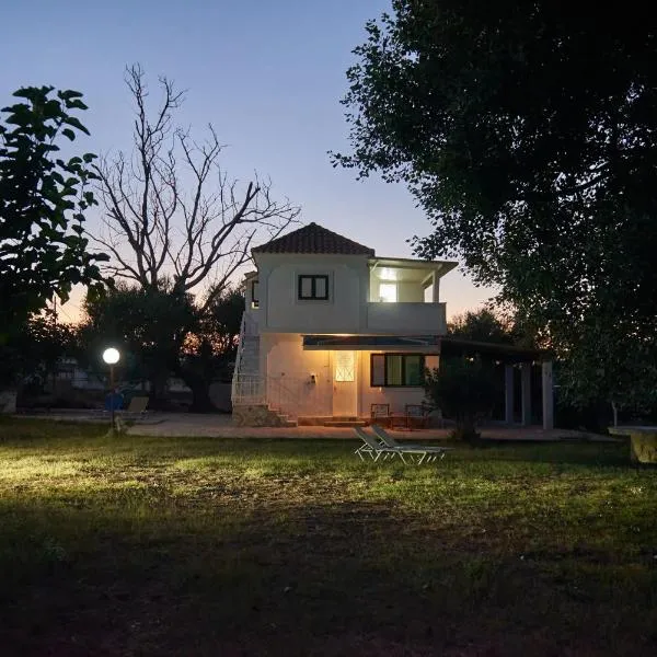 Villa Rania / Zante Drosia, hotell i Kypseli