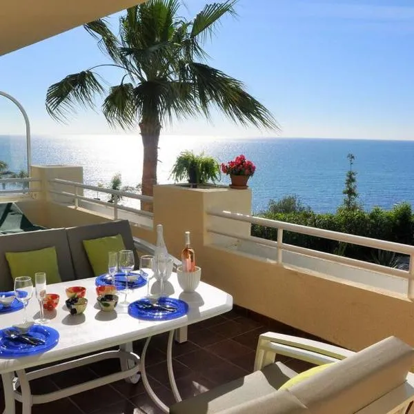 Spectacular 3 bedrooms Sea Views apartment, hotel u gradu Mihas Kosta