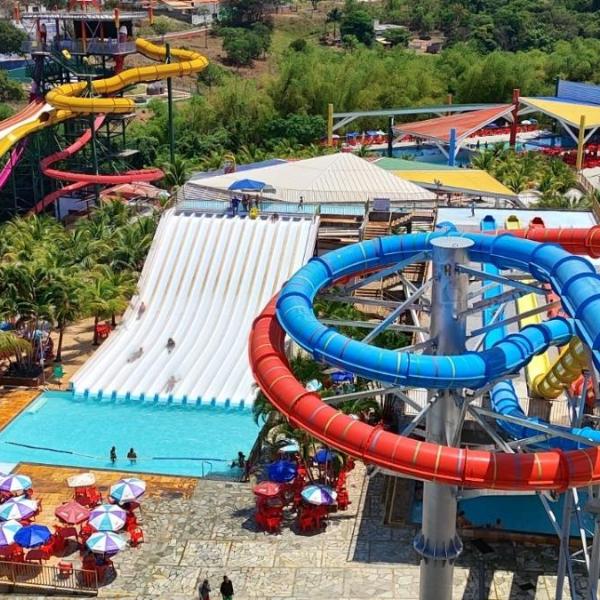 SPAZZIO diRoma Com PARK Acqua e Splash INCLUSO em caldas novas - Foto 5