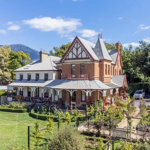 Old Bishop's Quarters, Hotel in Hobart