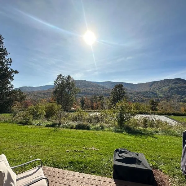 SPECTACULAR CATSKILLS 4 BEDROOM VACATION OASIS- Gorgeous Hunter Mountain Views!, hotel v destinaci Hunter