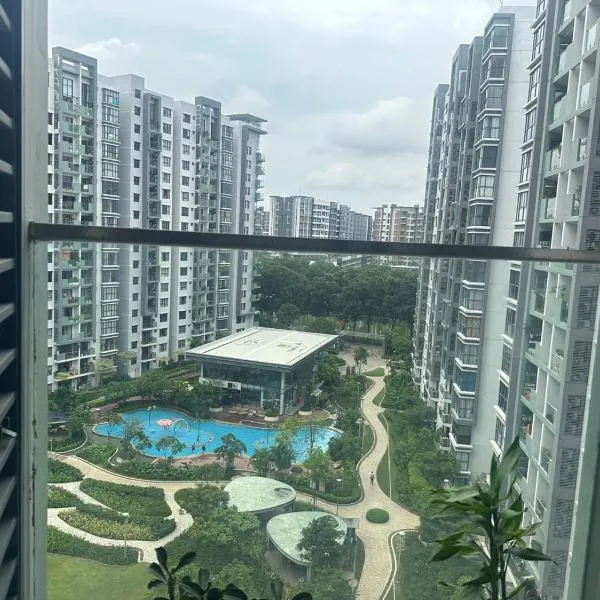 Căn hộ 2pn2wc Celadon City Aeon Mall Tân Phú, hotel di Bandar Ho Chi Minh
