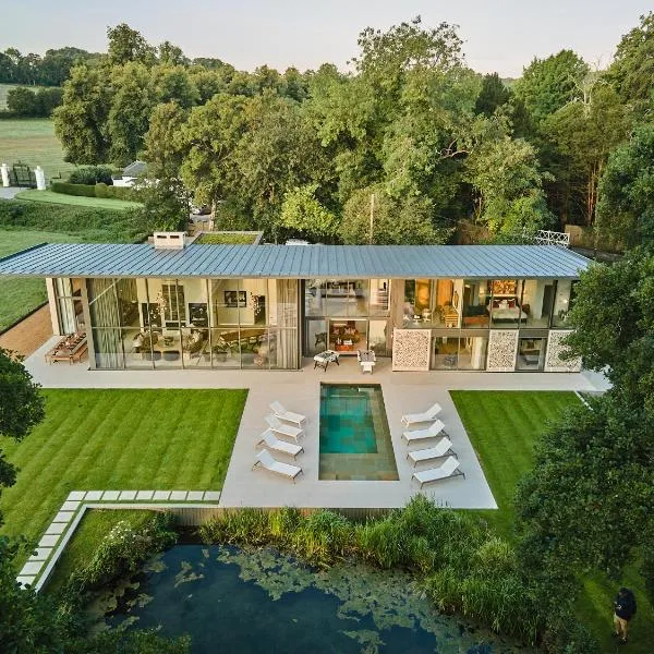 Avington Lakes، فندق في وِنشستير