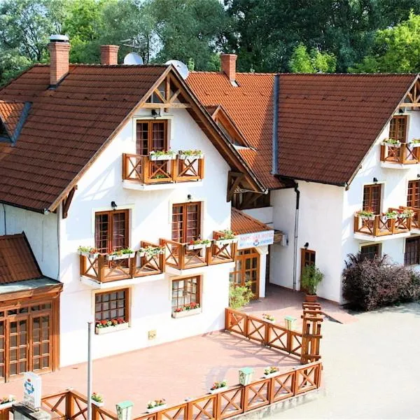 Hotel Sunshine Balatonlelle, hotel in Balatonlelle
