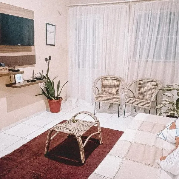 Apartamento encantador em Lagoinha Paraipaba/CE, hotel i Paraipaba