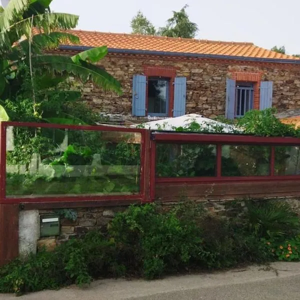 Maison familiale Nantes Sud, hôtel à Bouguenais