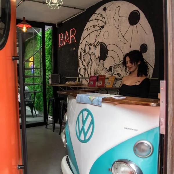 MedioMundo Hostel, hotel en Montevideo