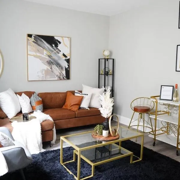 Stylish 1BR unit w/Free parking-Walk to Metro, hotel in Washington