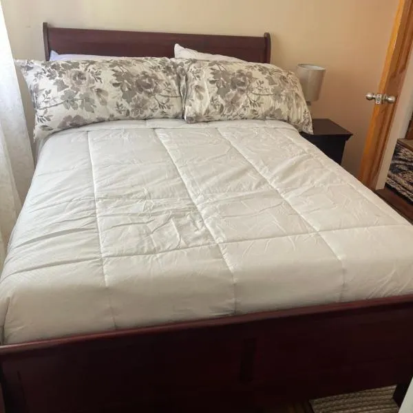 Home away from home, hotel v destinaci Laurelton