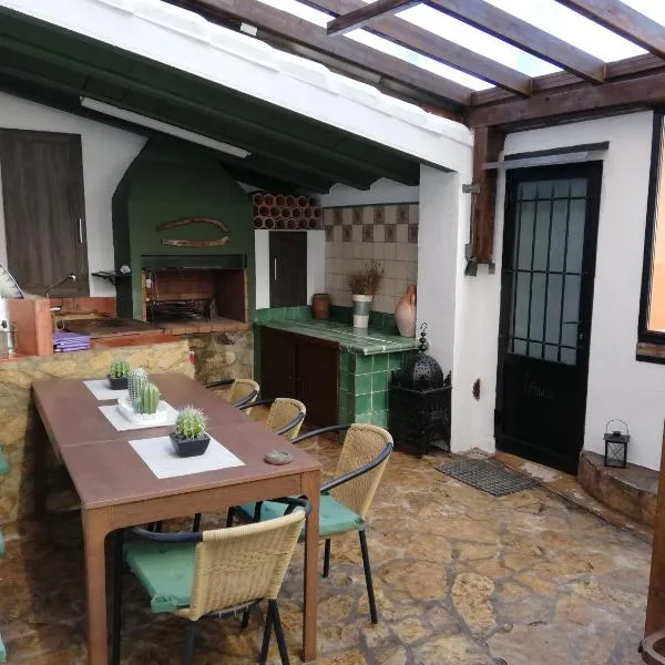 La Vieja Escuela, hotel in Fuentes de Rubielos