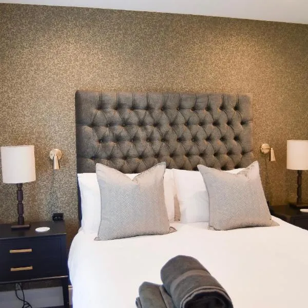 Luxury Croft Templepatrick Near Airport Rabbit and Hilton hotel, hotel v destinaci Templepatrick