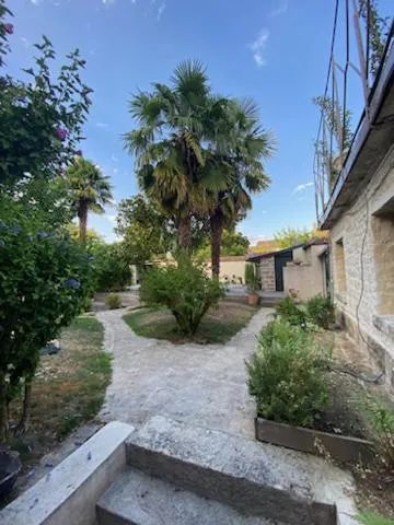 Annexe indépendante, hotel v destinaci Bourron-Marlotte