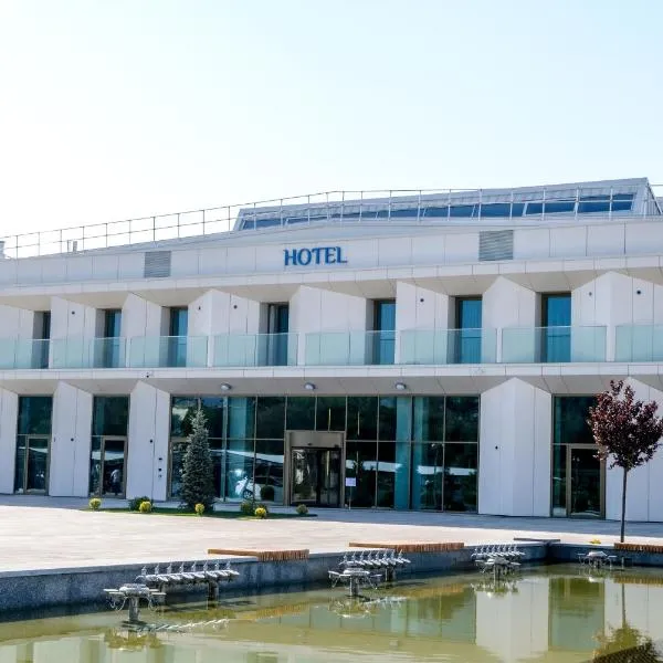 M-clinic Hotel, hotel in Qibray