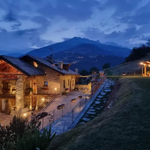 Souvenir De Tsaneli, hotel en Roisan