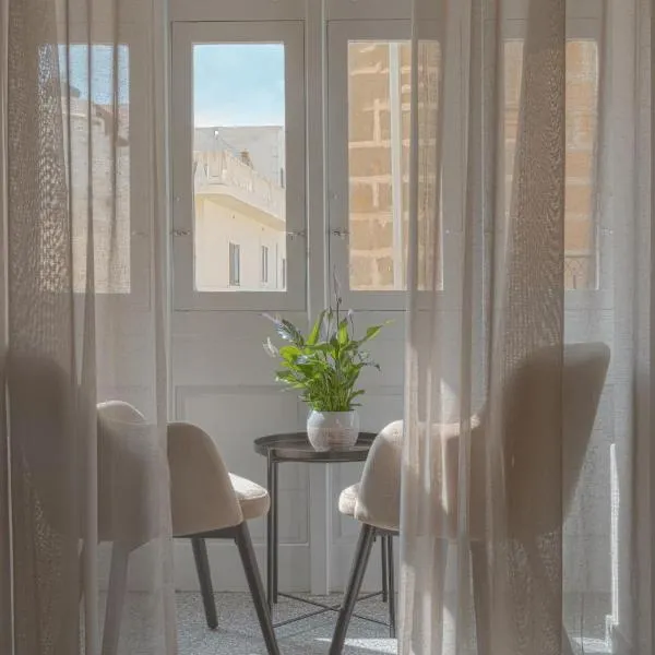 Maria Rosa Suites, hotel v destinaci Victoria
