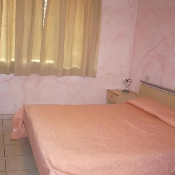 Rosa Hotel, hotel v destinácii Capoterra