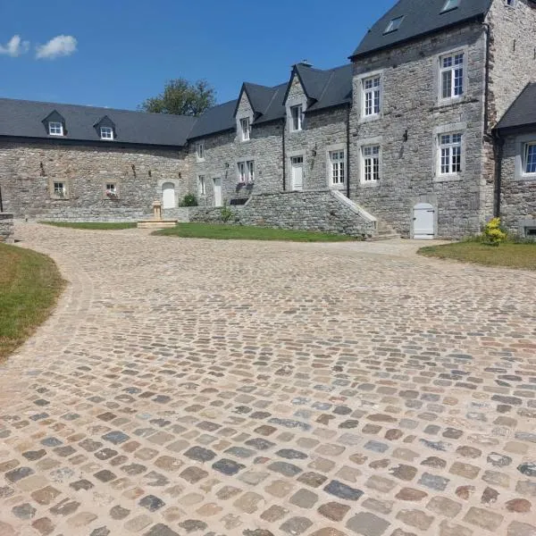 La Ferme de Sotrez, hotel in Hestreux