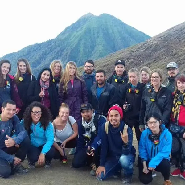 Dannu's Homestay Ijen and Bromo Tour, hotel v destinaci Banyuwangi