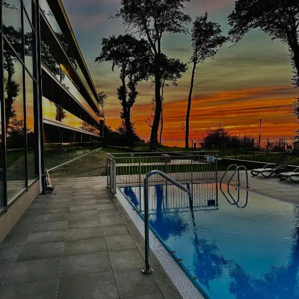 Apartamenty The View Hevenia, hotel in Rewal