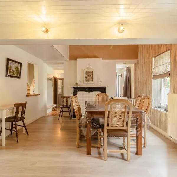 De Groene Hoeve, hotel v destinaci Brakel