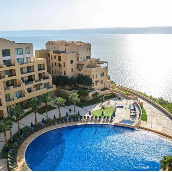 Spacious apartments with Sea view at Samarah Resort, hotell i Sowayma