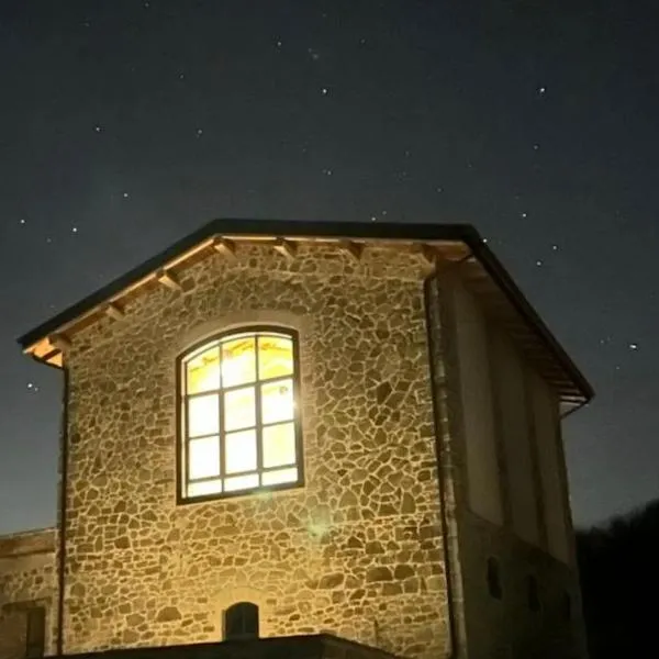 Fuoridicampo beige, hotel v destinaci Roncovetro
