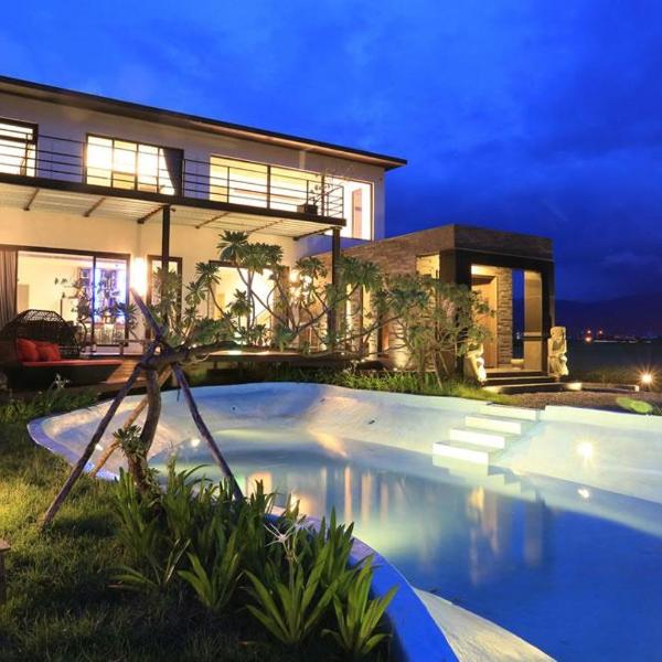 住宿 宜蘭包棟民宿 水明漾私人villa 歡唱l電動麻將l全套西式廚房l腳踏車l專業吧台l泳池l烤肉BBQ - 貴林村